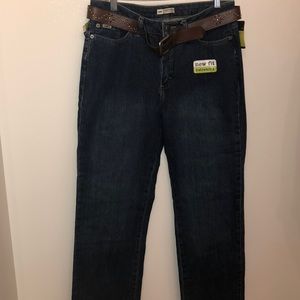 Woman’s Lee Blue  jeans size 12 medium straight